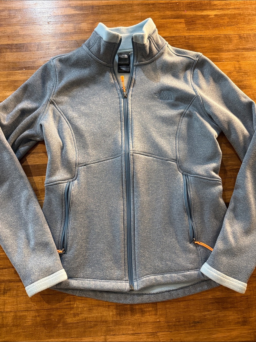 The North Face baby blue zip up fleece jacket size Small (g19)